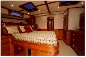 Forward guest quarters
